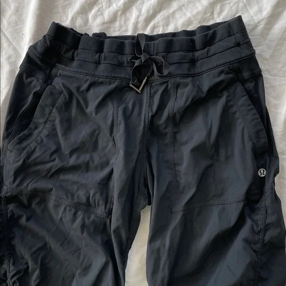 Lululemon studio capris - Picture 2 of 9